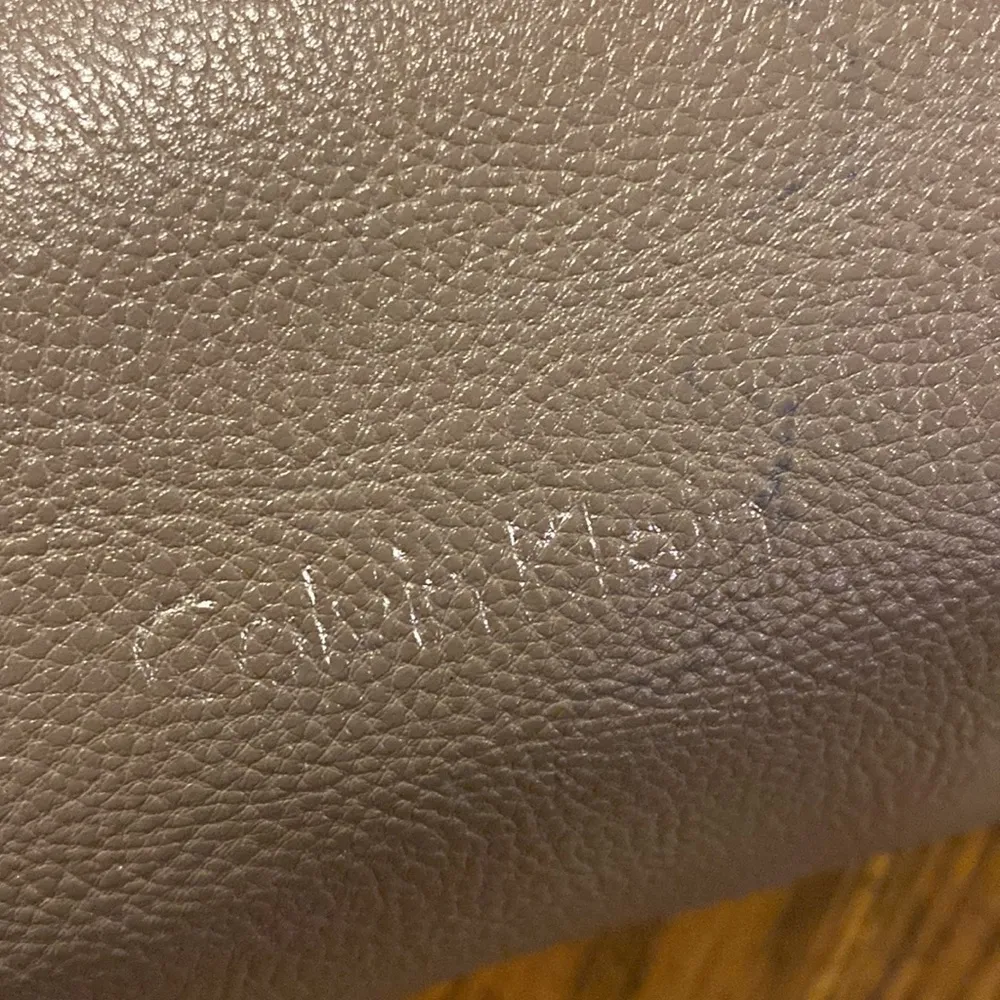 Calvin Klein purse - Image 7