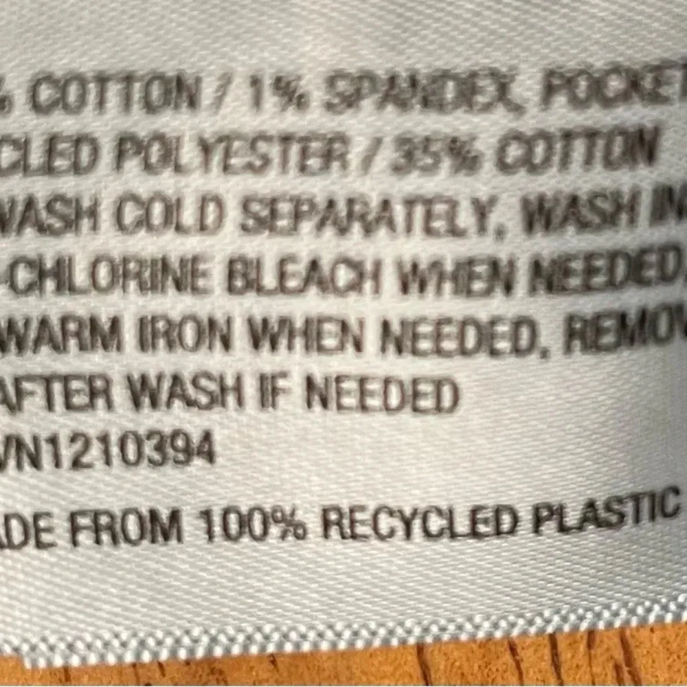 Universal Thread High Rise Shortie cutoff shorts, size 0 - Image 4