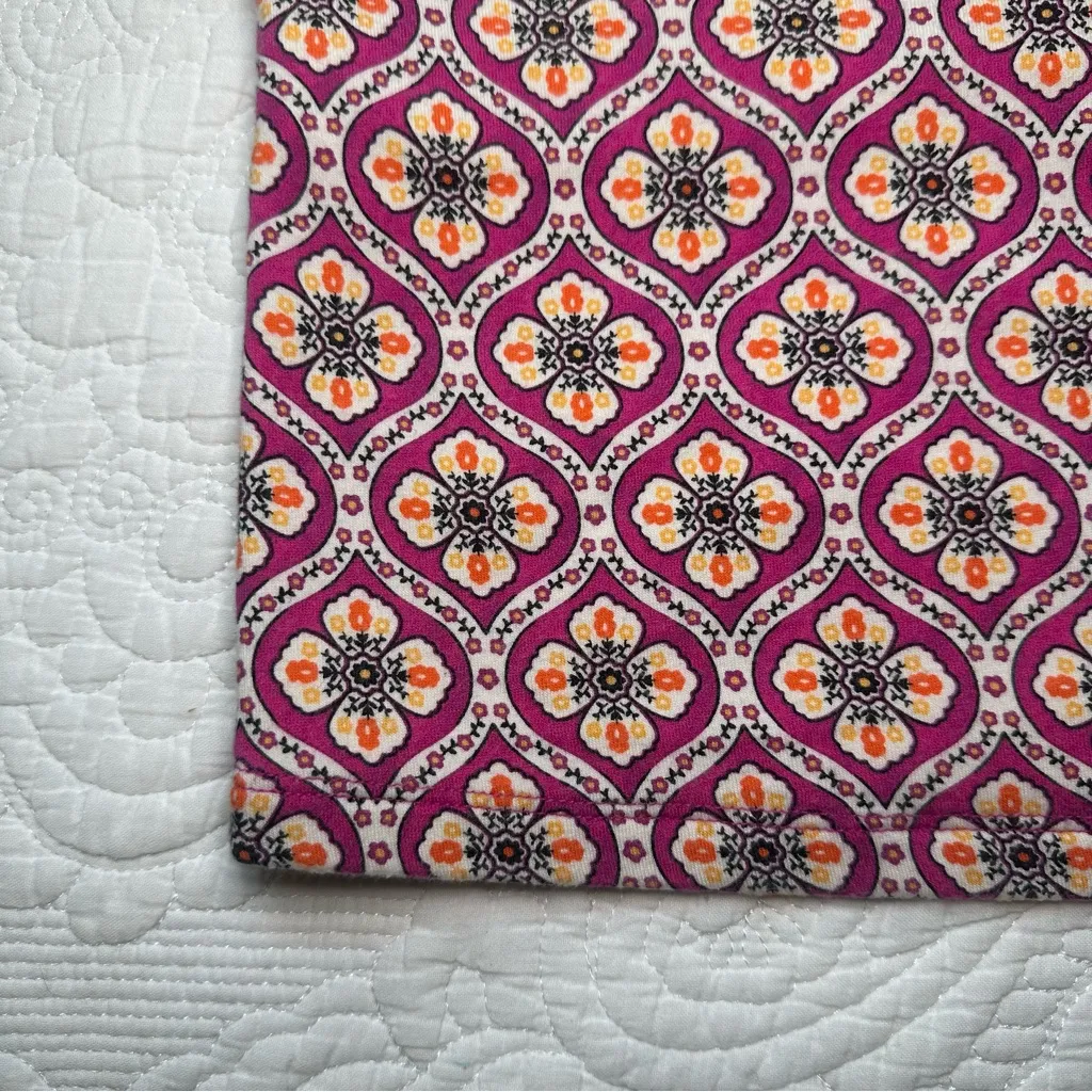 Old Navy Floral Printed Tube Top. SIze: XL. Color: Pink. - Image 2