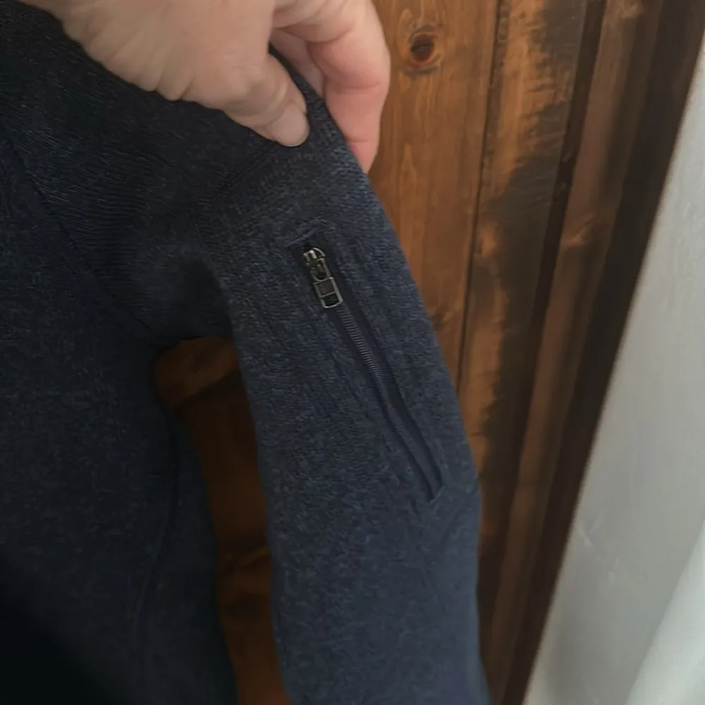 Patagonia Better Sweater Half Zip, Size S - Image 3