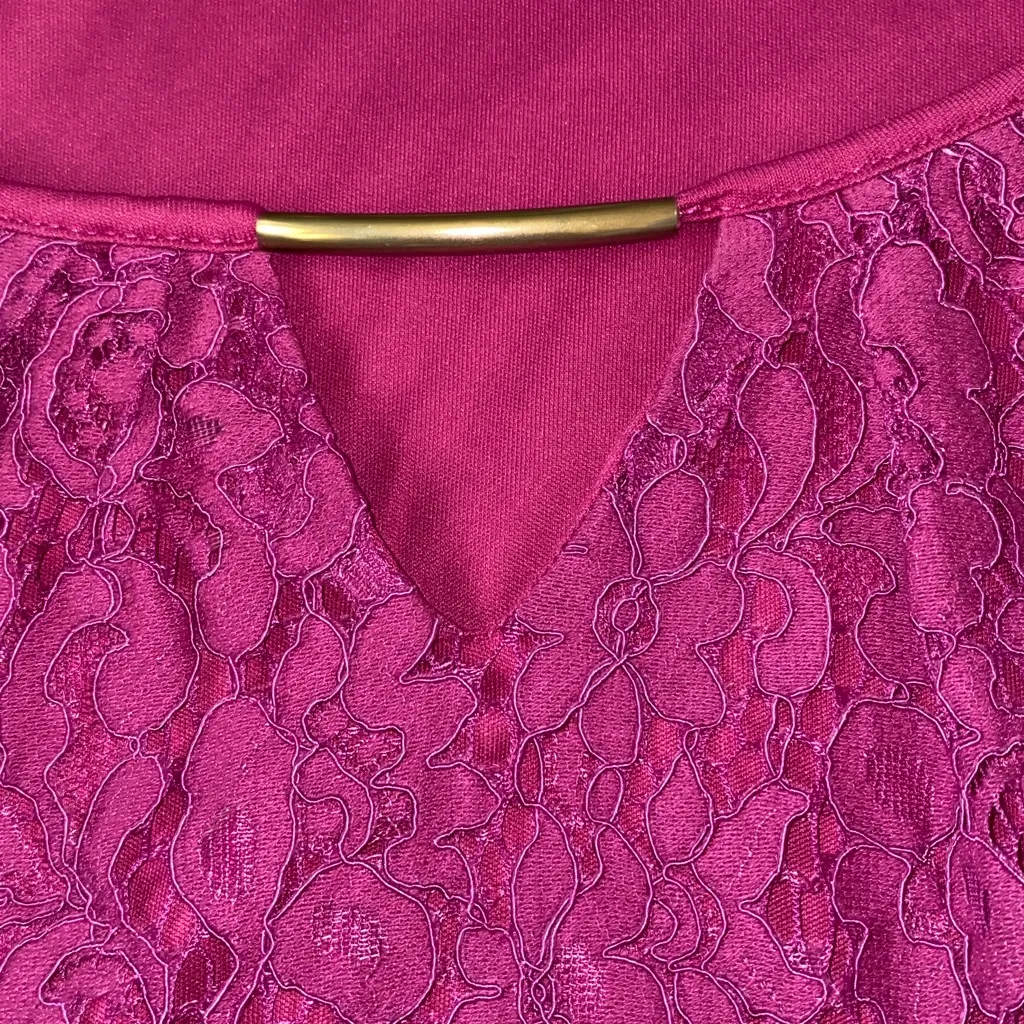 LYNN RYAN floral lace overlay poncho style attached tank top fuchsia size 3XL Purple - Image 3