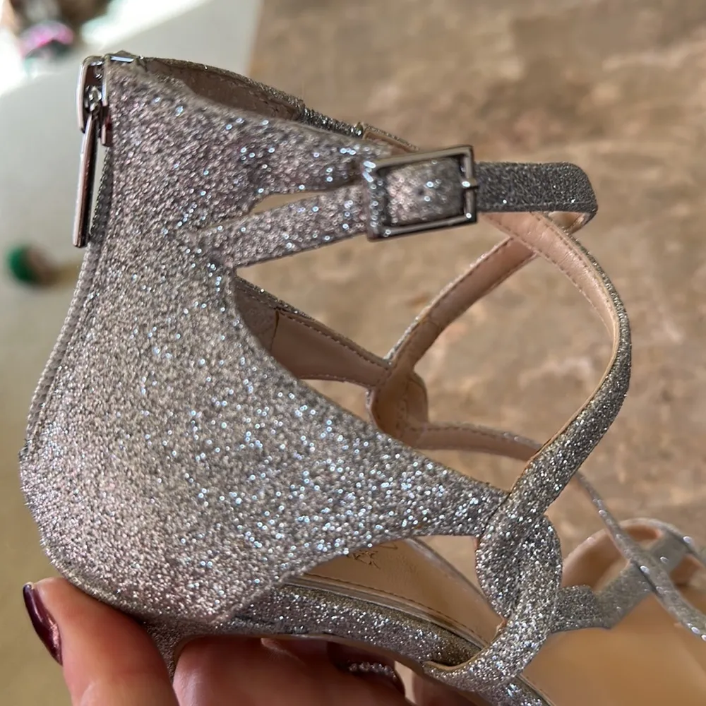 Badgley Miscka Jewel Silver Strappy Stiletto heels. Sparkly, Glitter, Formal 7 - Image 6