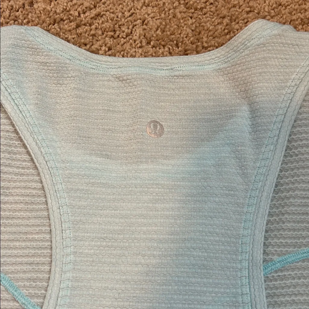 Lululemon strong as one muscle tank - Image 3