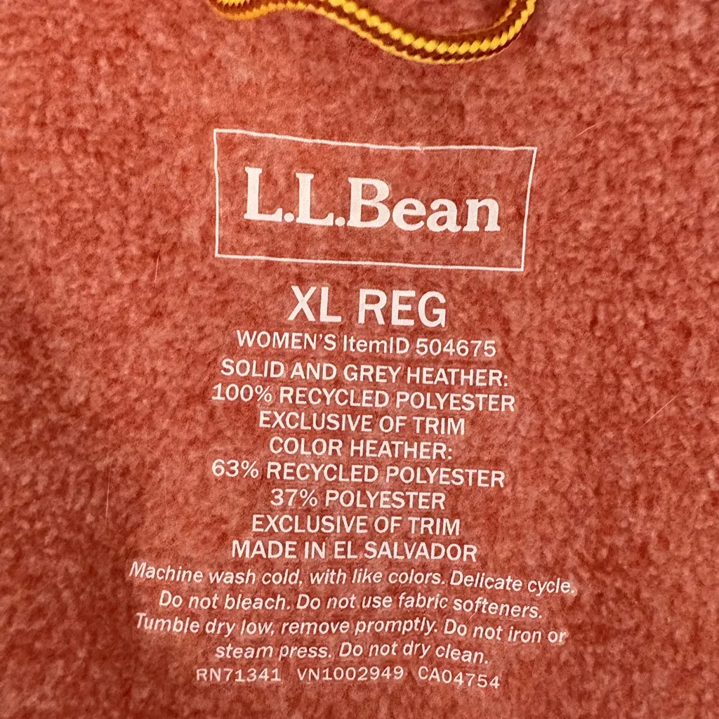 LL Bean Women's Mountain Kathadin‎ Logo Classic Fleece Vest XL Plus Hiking EUC Pink - Image 6