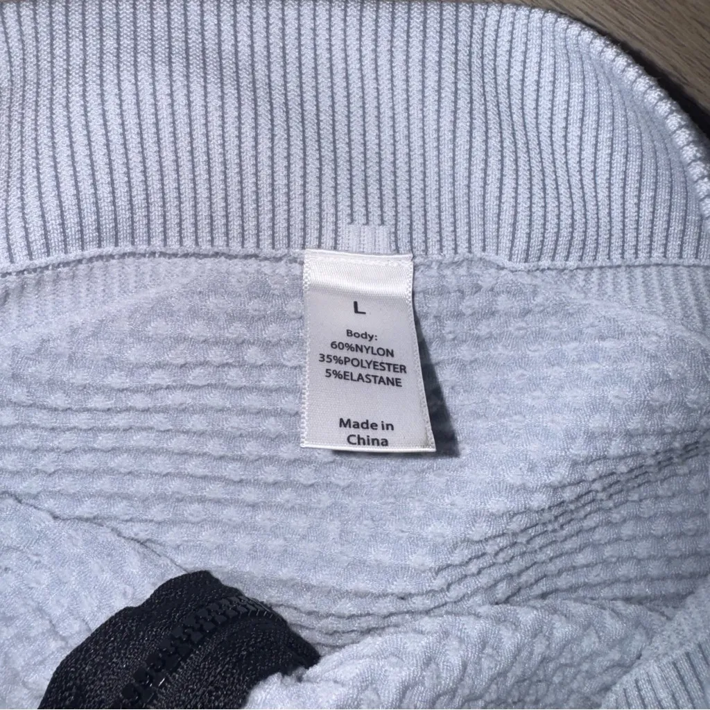 Athletic Zip Up Cropped Jacket - Image 4