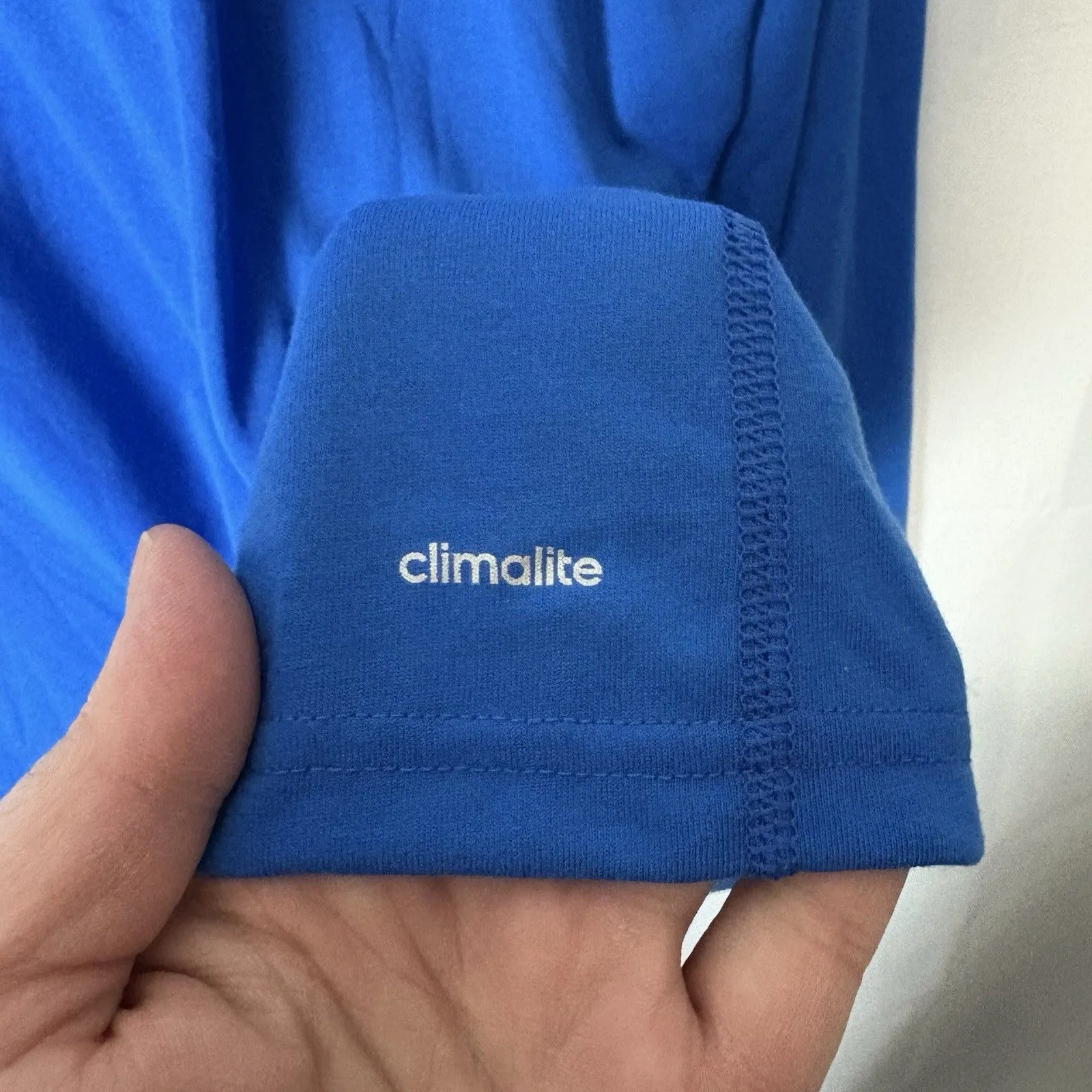 NWT Adidas Womens Ultimate Tee 2X Long Sleeve V-Neck L Blue Workout Climalite - Image 6