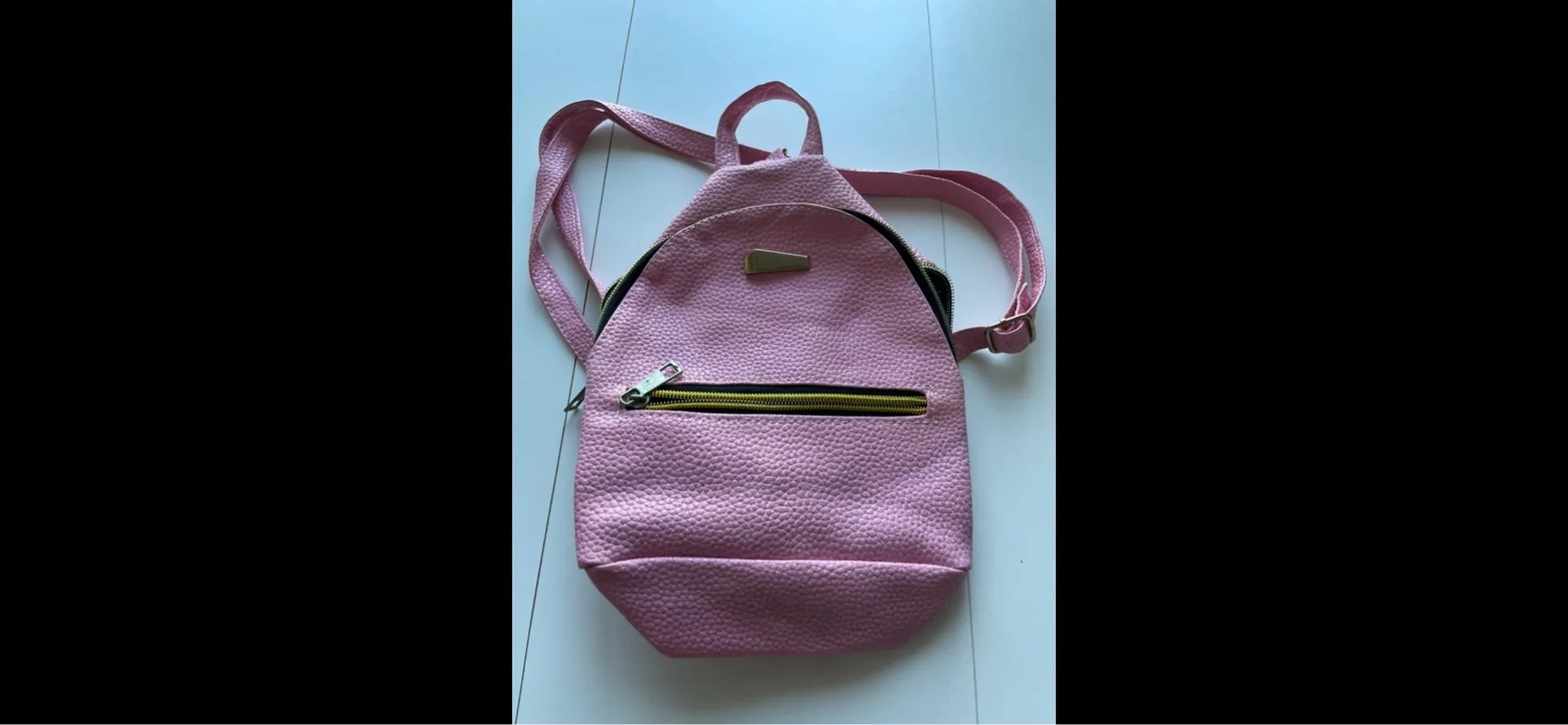 Pink little back pack - Image 2