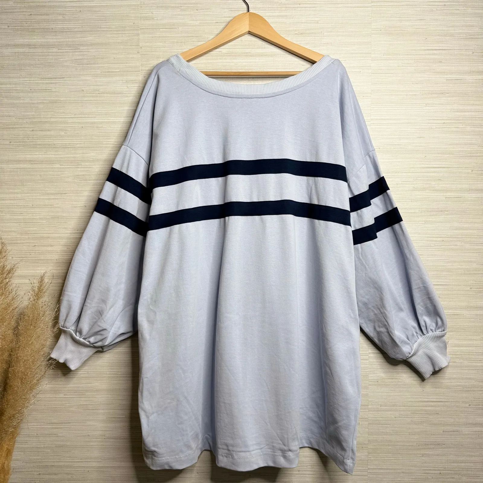 Free People sweatshirt pullover activewear layer casual cozy oversized Large - Image 4