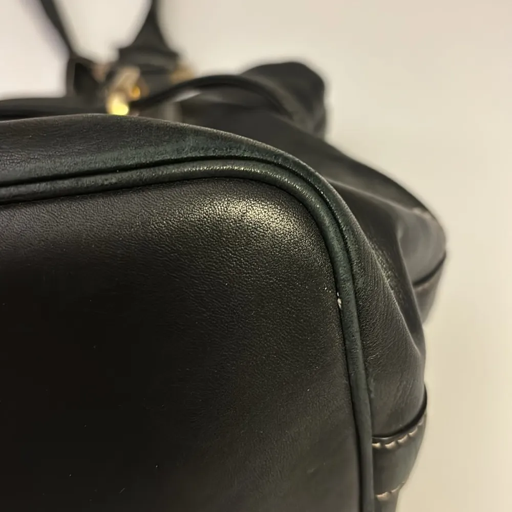 B Makowsky  BLACK LEATHER PURSE - Image 7