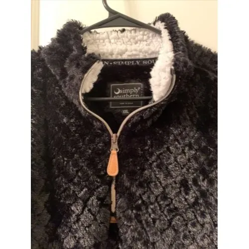 Women's Simply Southern Black Sherpa Faux Fur 1/4 Zip Pullover Jacket Size XXL - Image 3
