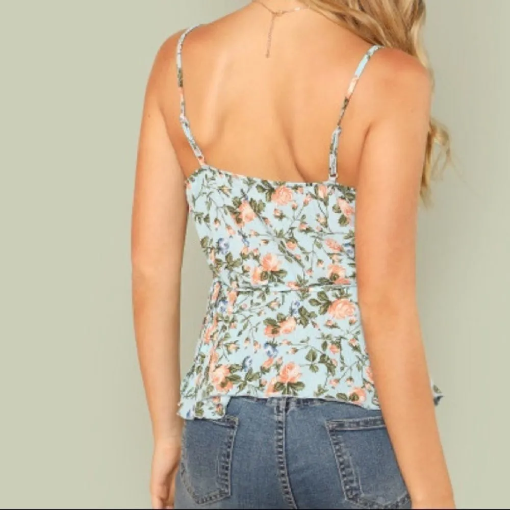 ✨ Ruffle Trim Floral Wrap Cami Top✨ Green Size L - Image 5