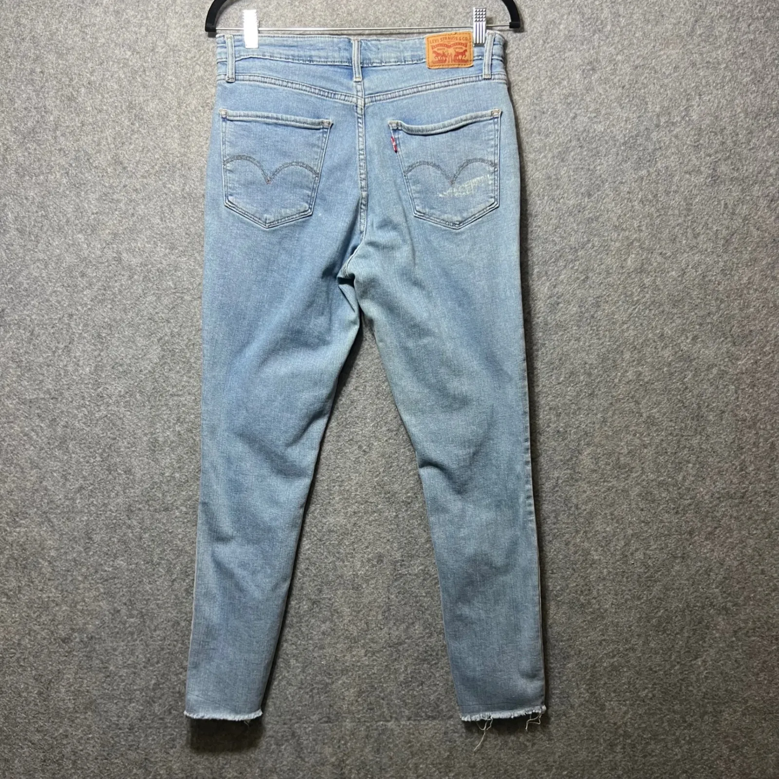 Levis‎ 721 High Rise Skinny Jeans Distressed Ripped Light Wash Size 30 Raw Hem - Image 6