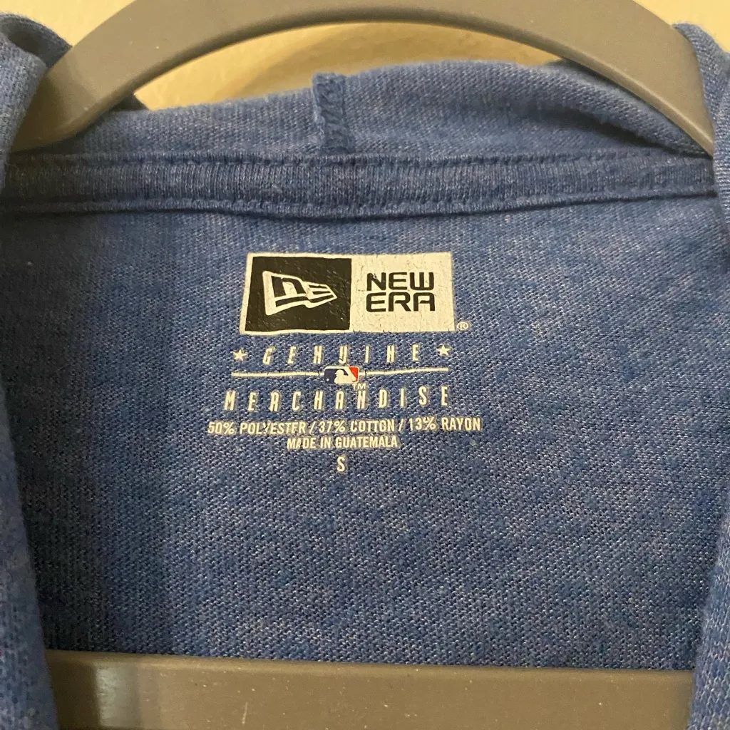 Womens Chicago Cubs New Era Authentic Blue Hoodie Sweatshirt Size Small - Image 2