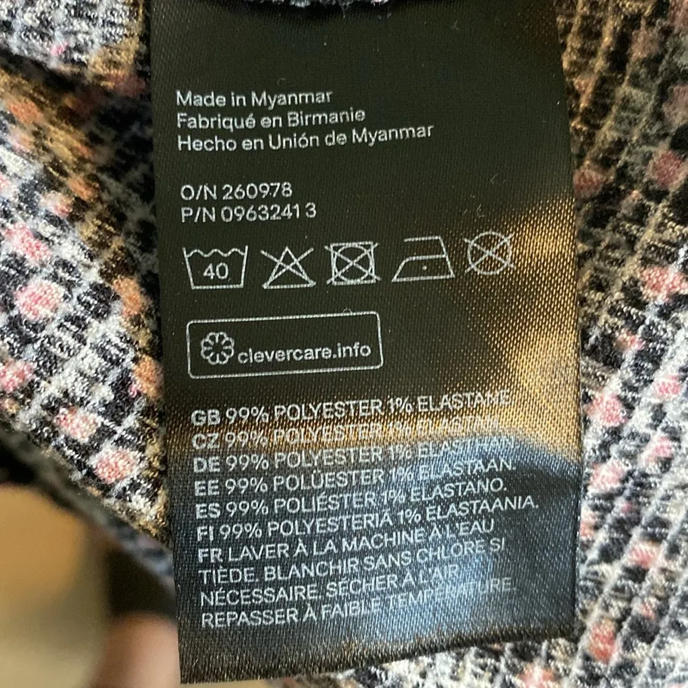 Divided XS Floral Spaghetti Strap Dress - Image 5