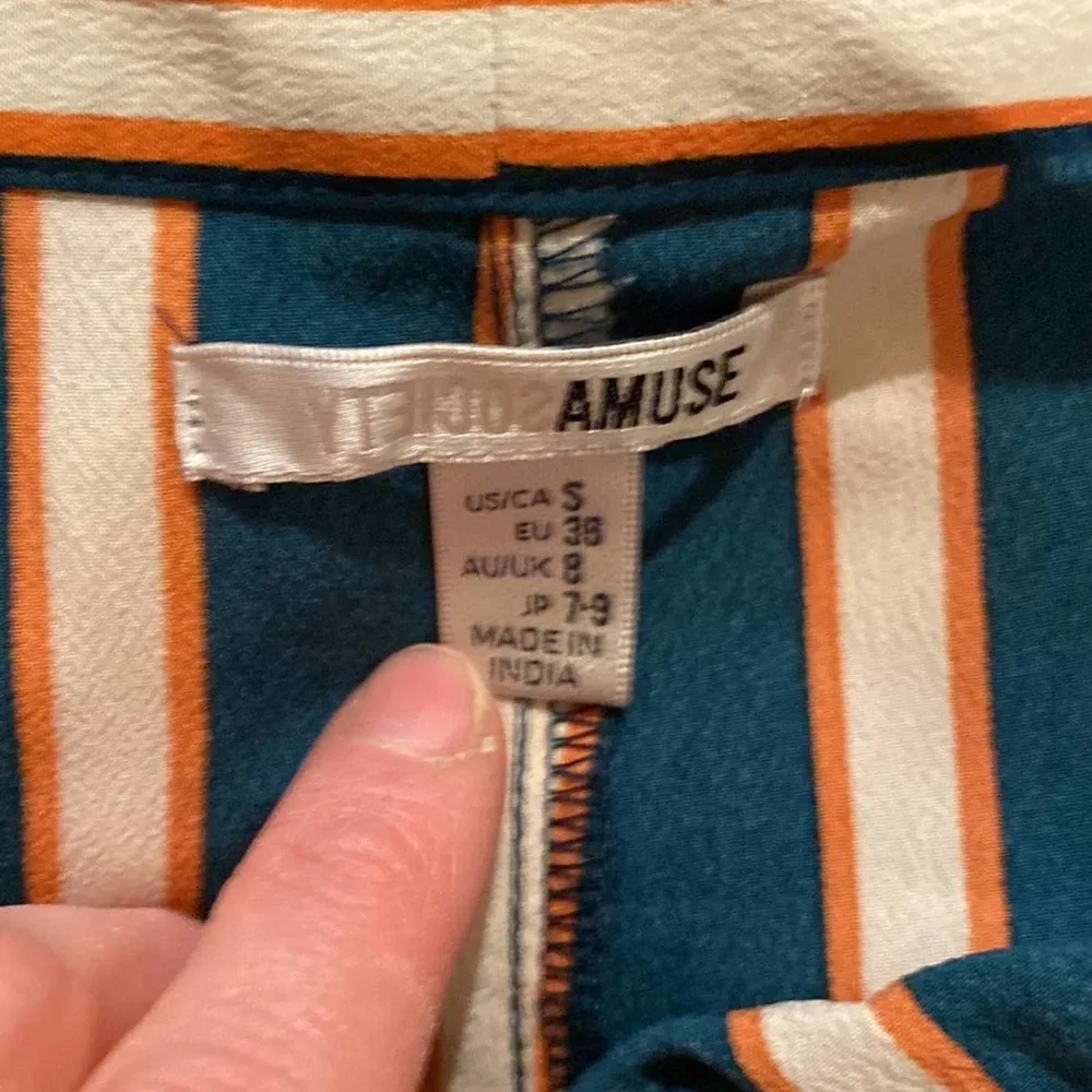 Amuse Society Vertical Striped Wide Leg Tie Front Pants EUC Sz S Polyester - Image 24