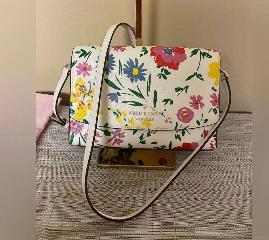 Kate Spade - Carson Garden Bouquet Convertible
Crossbody | NWT - Image 13