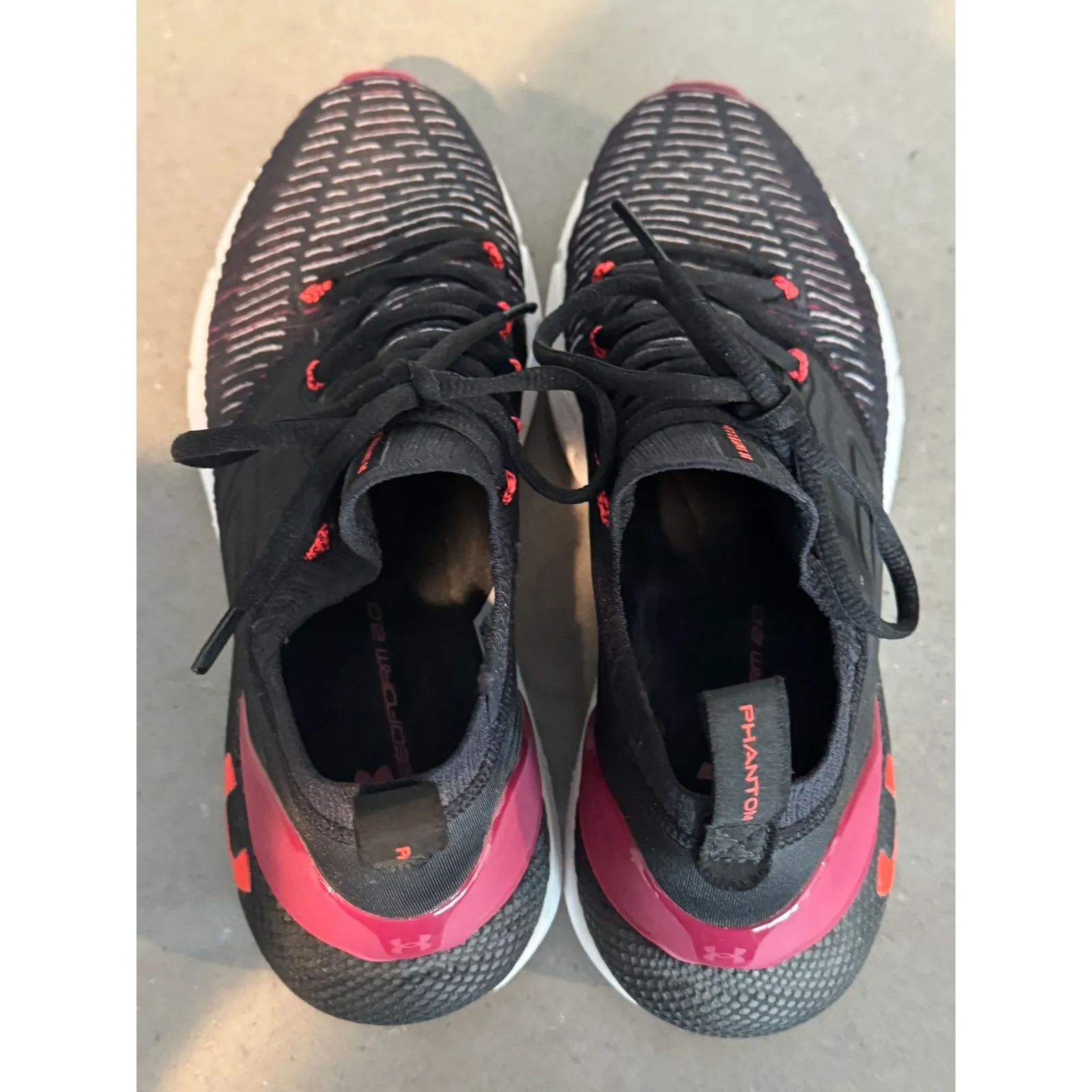 Under Armour Womens Phantom 2 Red Black Running Shoes Size 8 - Image 4