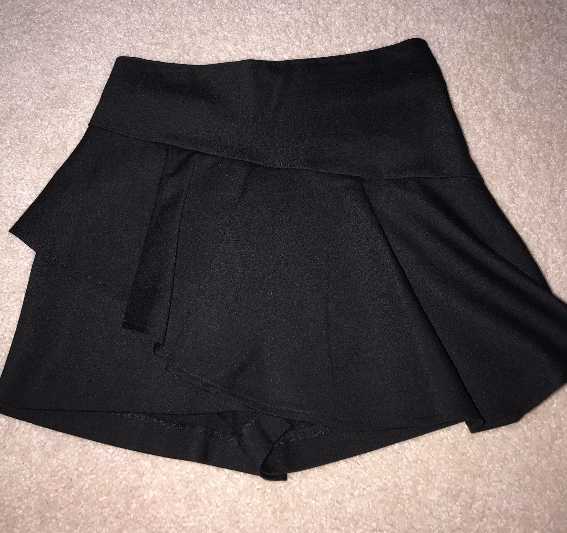 ZARA Famous Ruffle Skort - Image 2