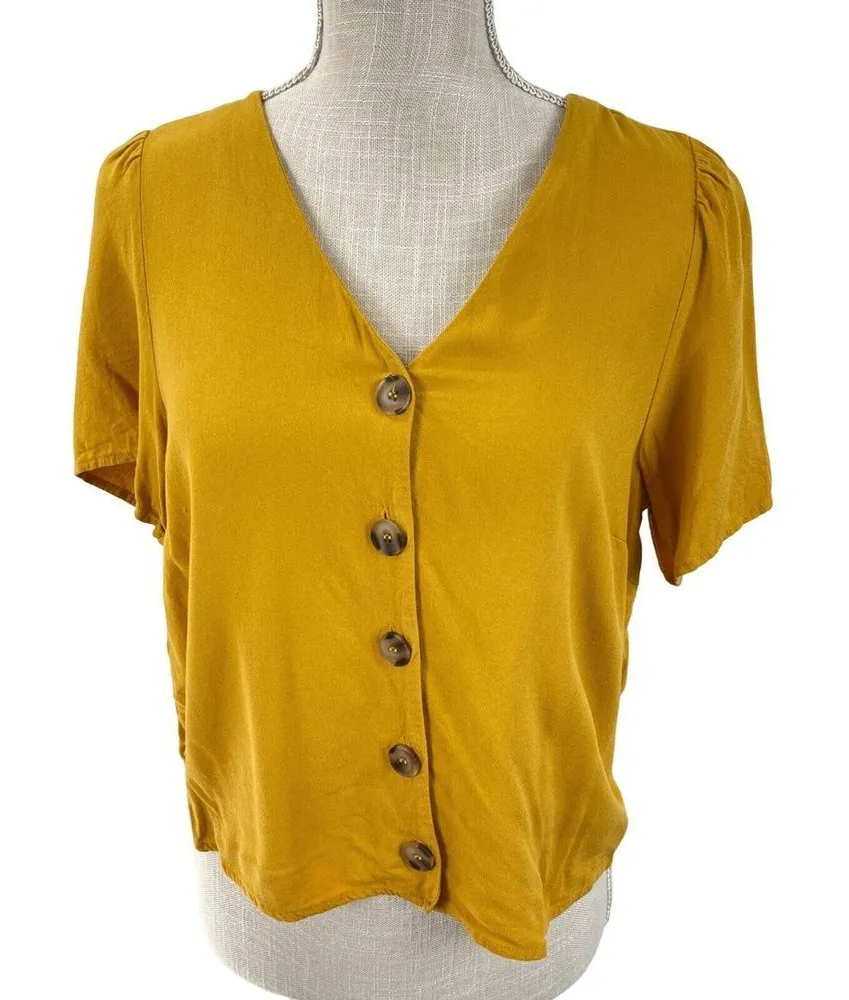 Urban Romantics Crop Top Blouse Womens M Mustard Button Up Flowy Casual Preppy - Image 1