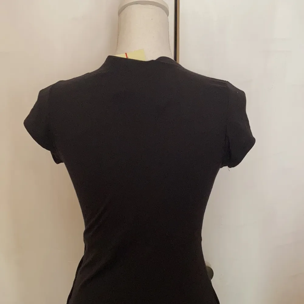 NWT Twist Front V neck Dress Black Size M - Image 5