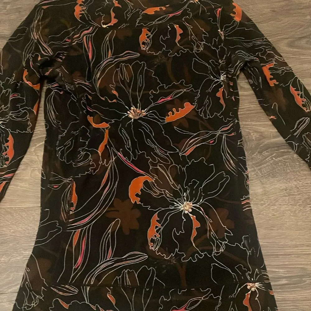 Y2K The Limited Off the Shoulder Sheer Black Floral 3/4 Sleeve Top Size Small - Image 2