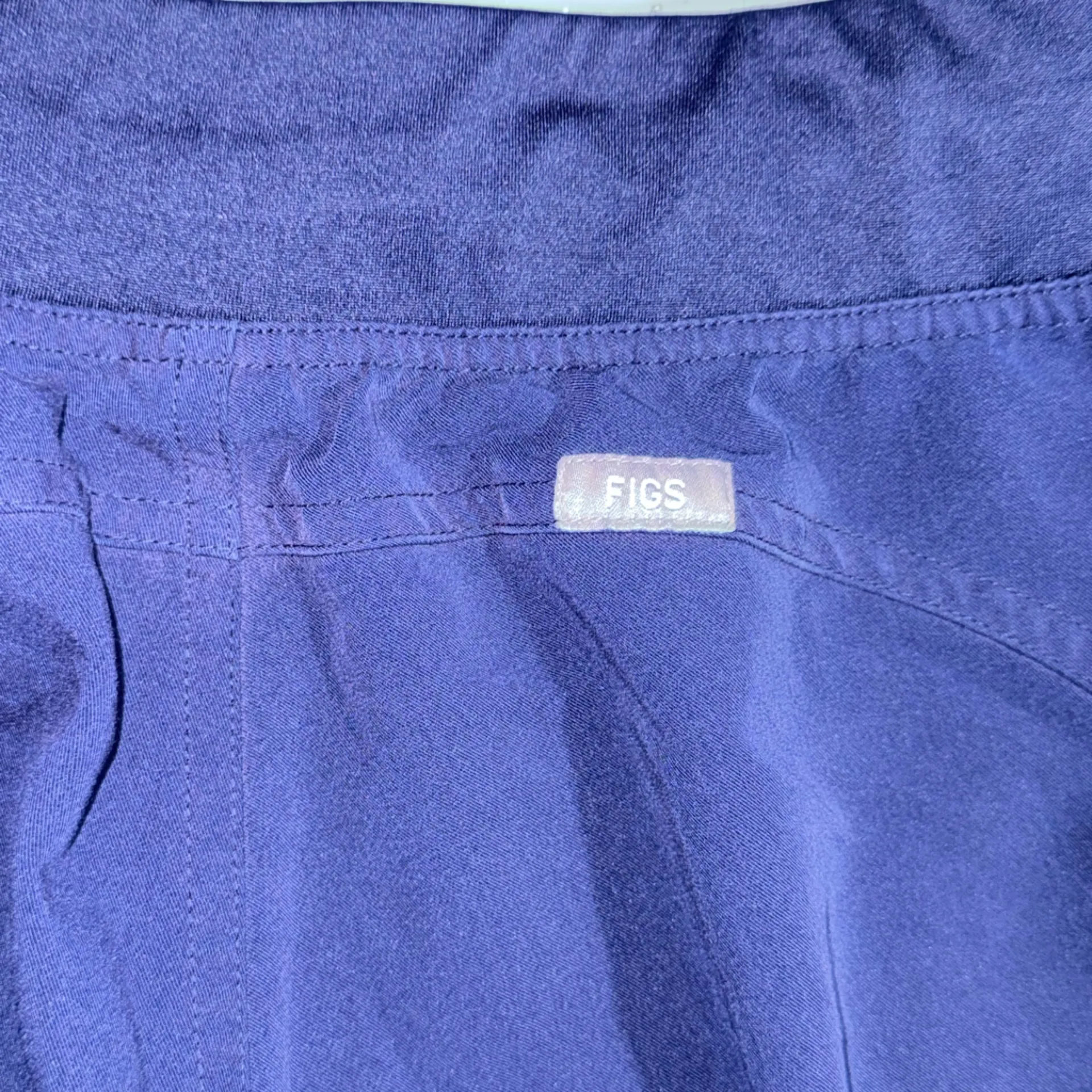 FIGS Women’s  size XS - Image 3