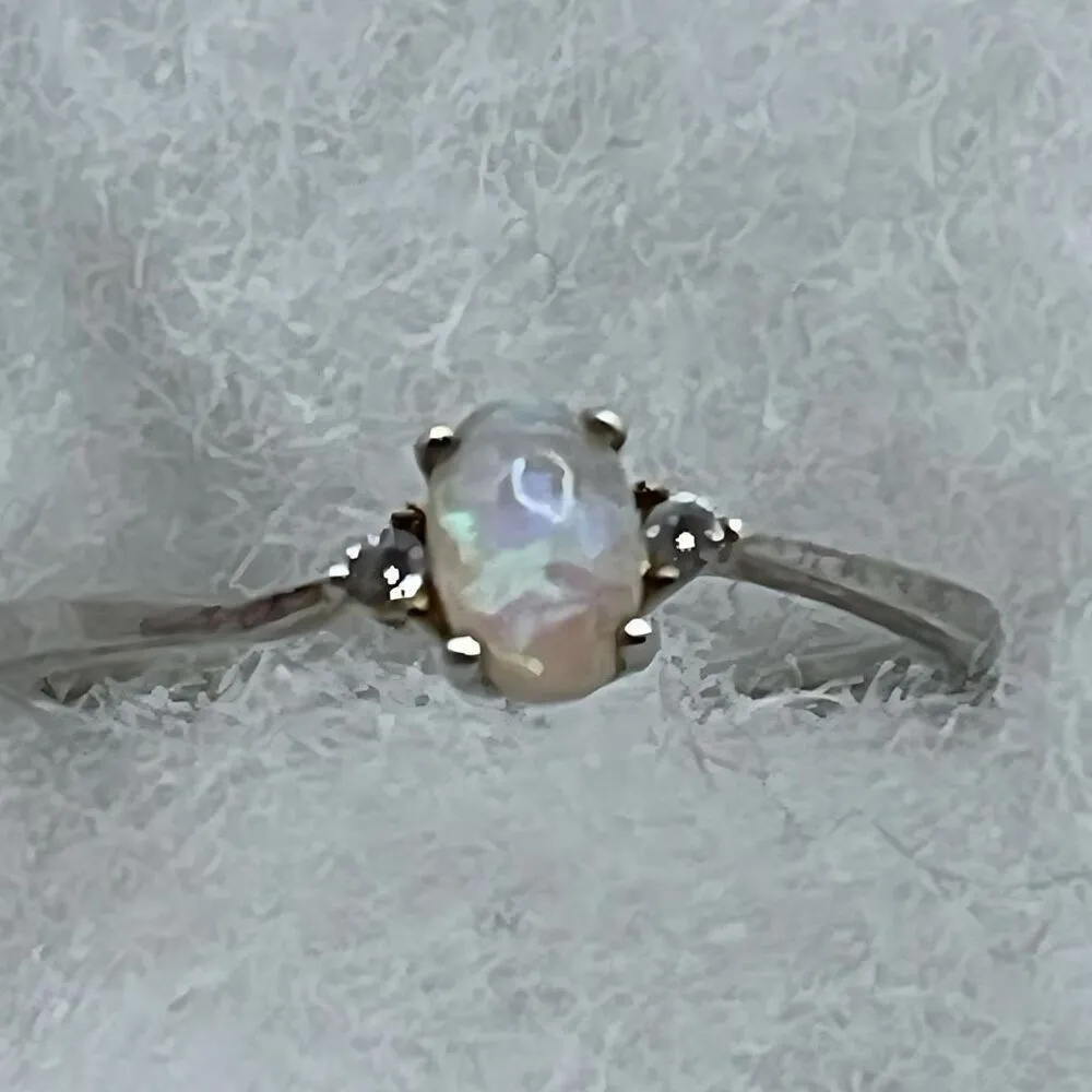 Sterling silver Opal diamond size 7:25 ring - Image 2