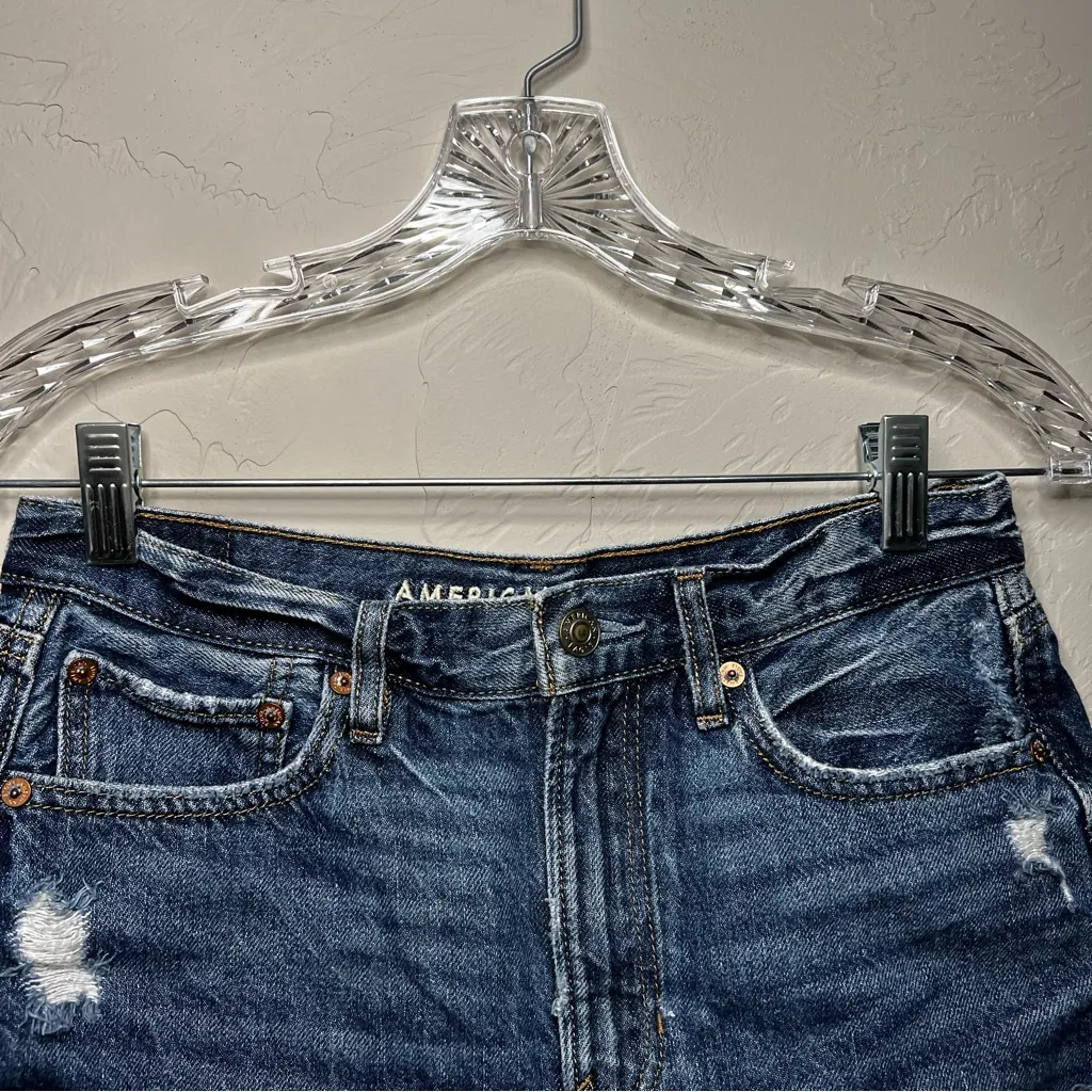AEO 90s Boyfriend High Rise Denim Distressed Jean Shorts - Image 4