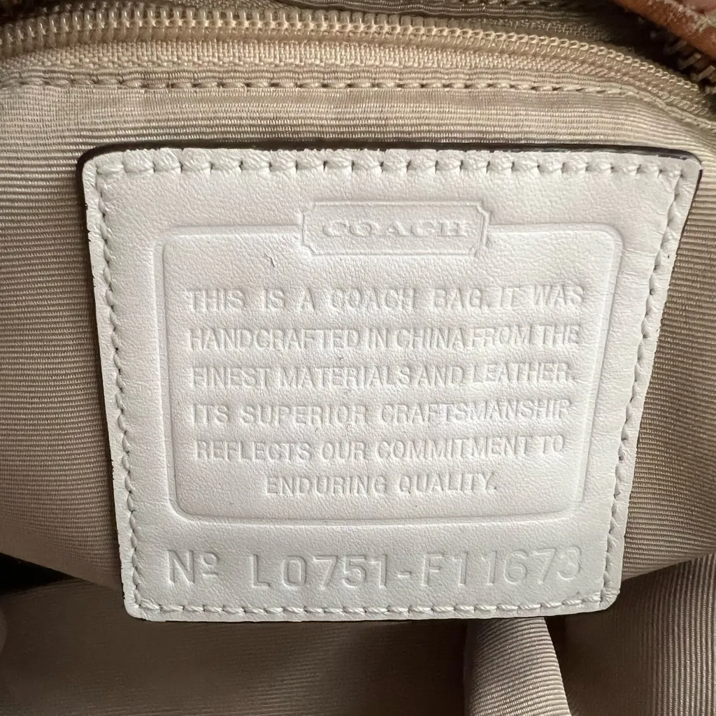 👜 COACH Scribble Signature Multicolor Shoulder Bag & Wallet Set - Image 8