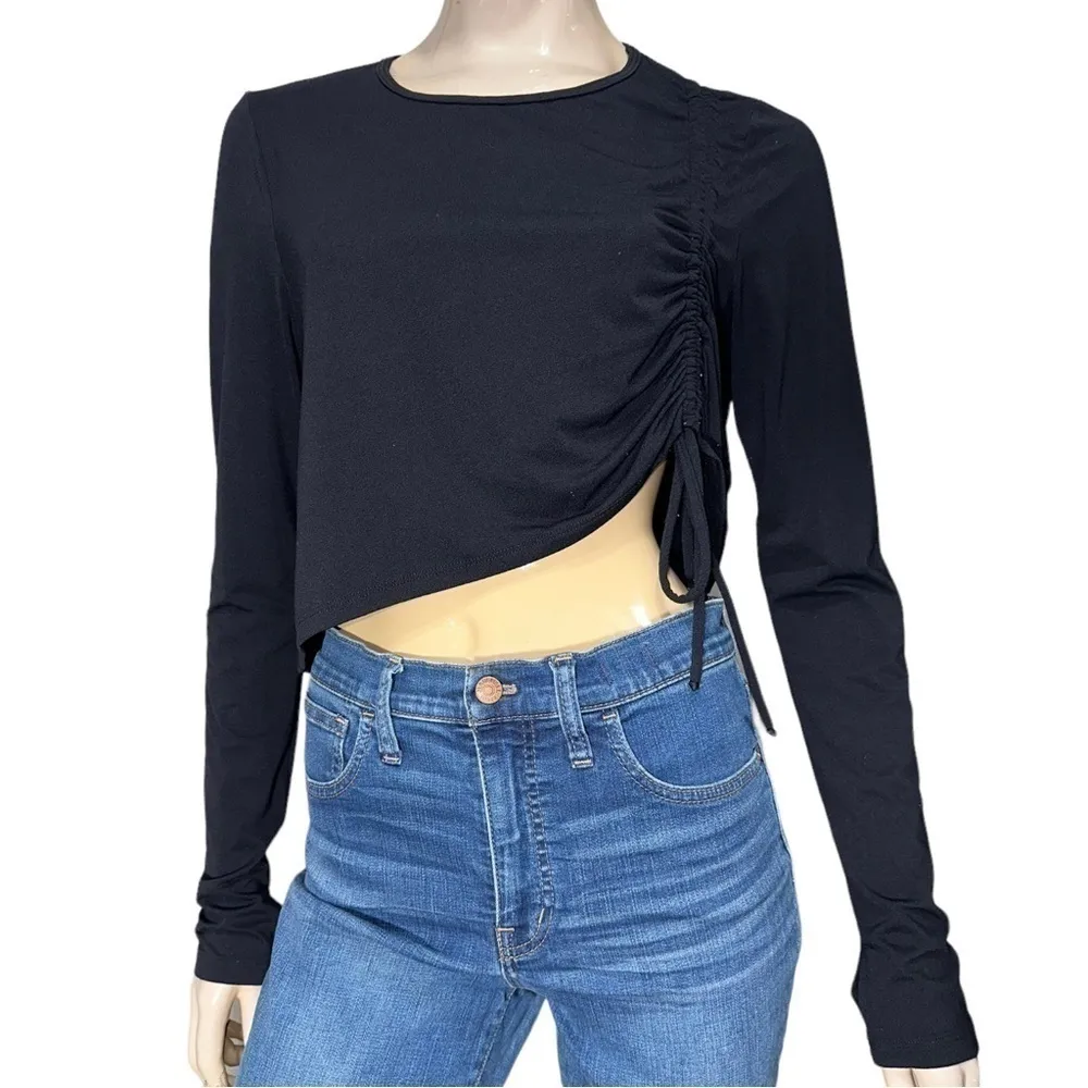 Koral Women’s Size L Black Zina Crepe Long Sleeve Side Drawstring Crop Shirt Top - Image 4