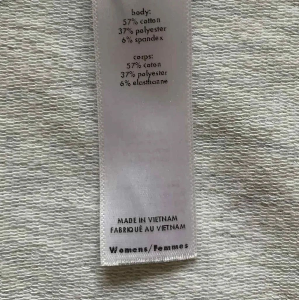 ​Lucy Women's XS Full - Image 9