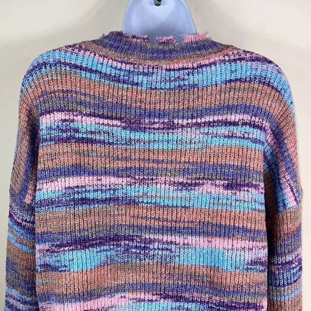 Le Lis Distressed Hem Chenille Sweater - Image 4