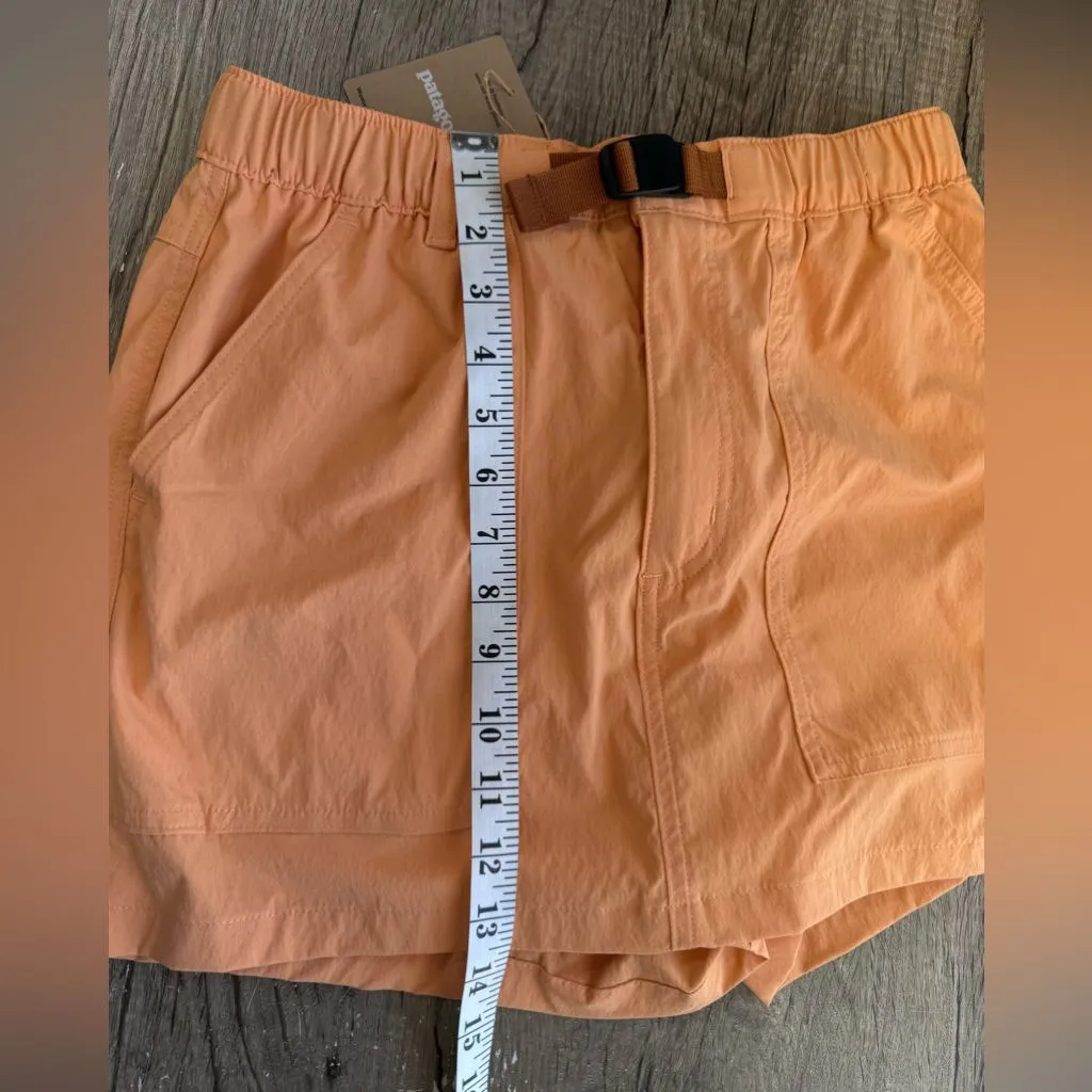 Patagonia peach Women's Outdoor Everyday Skort size xs - Image 4