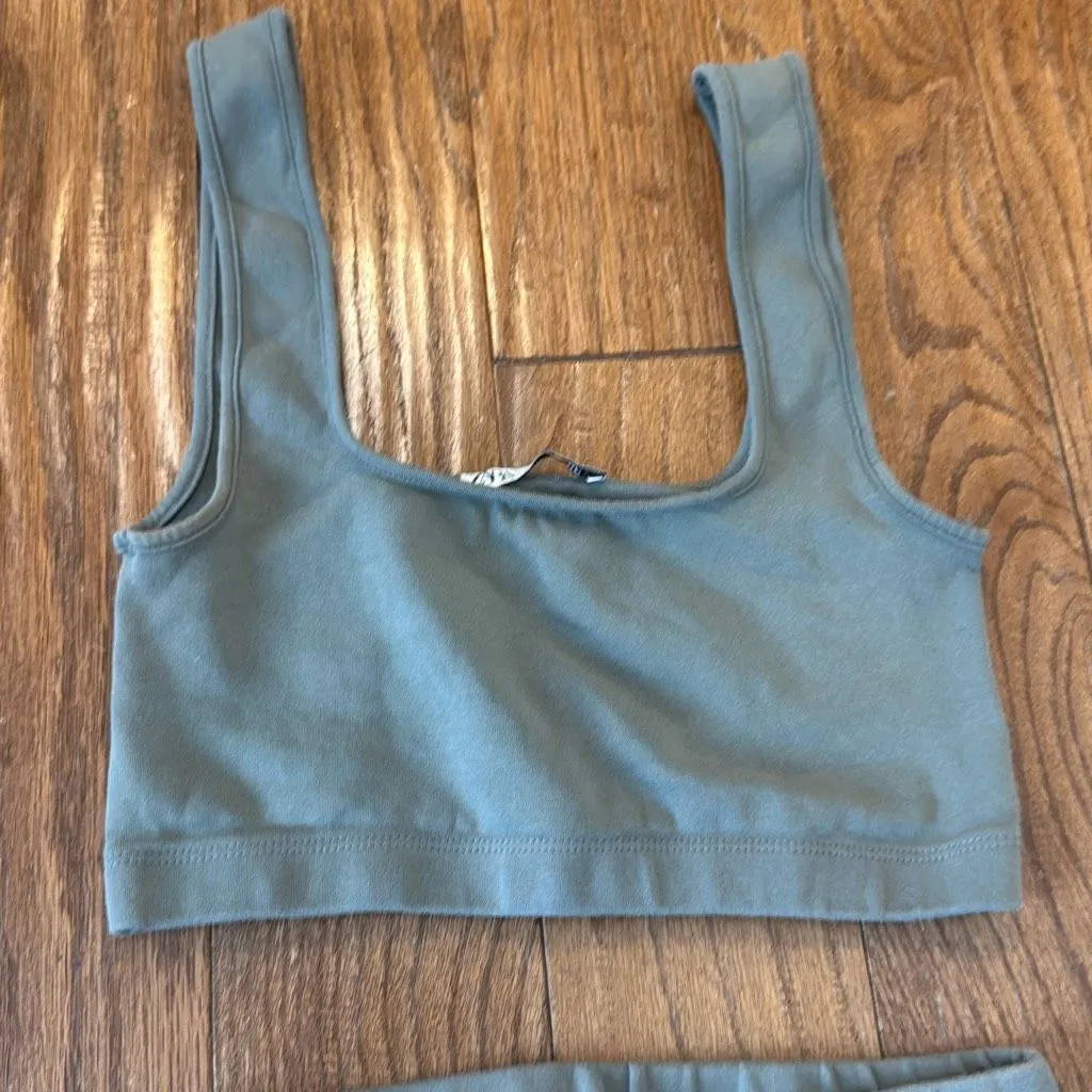 Zara seamless green workout legging and bra set small/Medium - Image 9