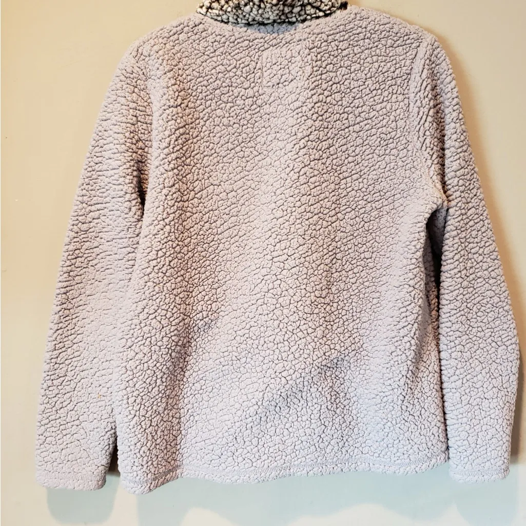 Abercrombie & Fitch Beige Sherpa Pullover - Image 3