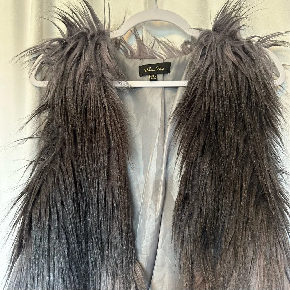 Melissa Paige Gray Ombre Faux Silver Fox Fur Open Vest Jacket Women's Small - Image 2