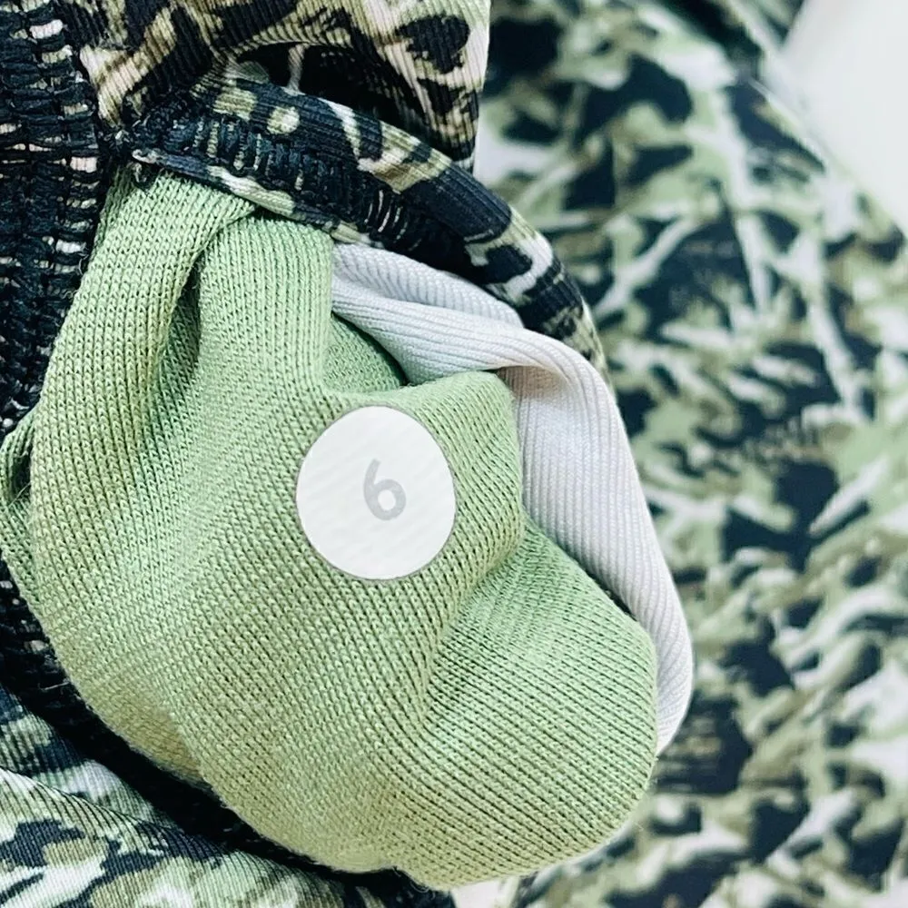 Lululemon x SoulCycle High-rise Wunder Under Crop Leggings Full-On Luxtreme - 6 - Image 13