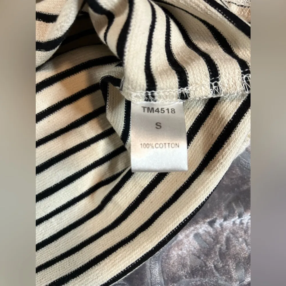 THML Cream W/ Navy Stripes Beach Coverup Small - Image 9