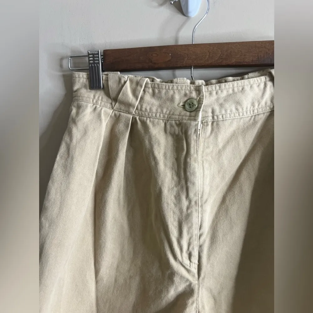 Women’s vintage crazy horse shorts size 8 - Image 4