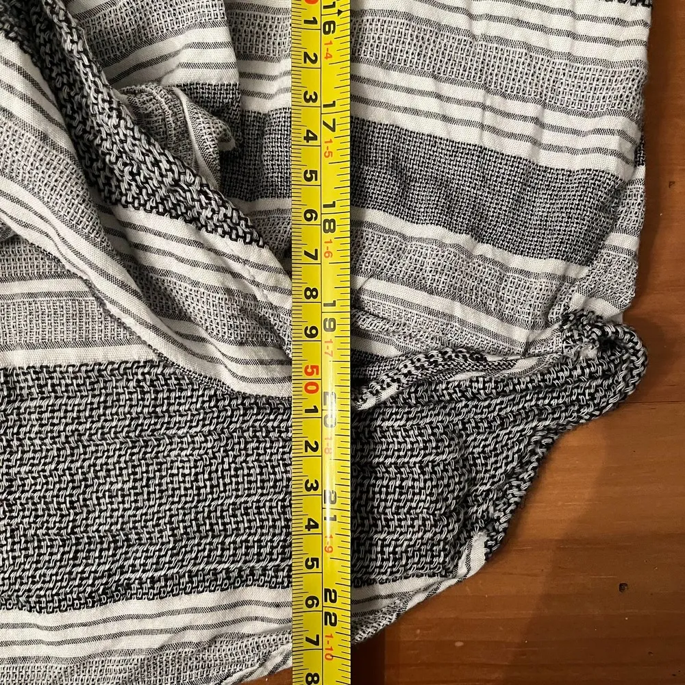 Girl Krazy Women's Faux Wrap Hi-Lo Stripe Roll Tab Sleeve Black White Top Small - Image 7