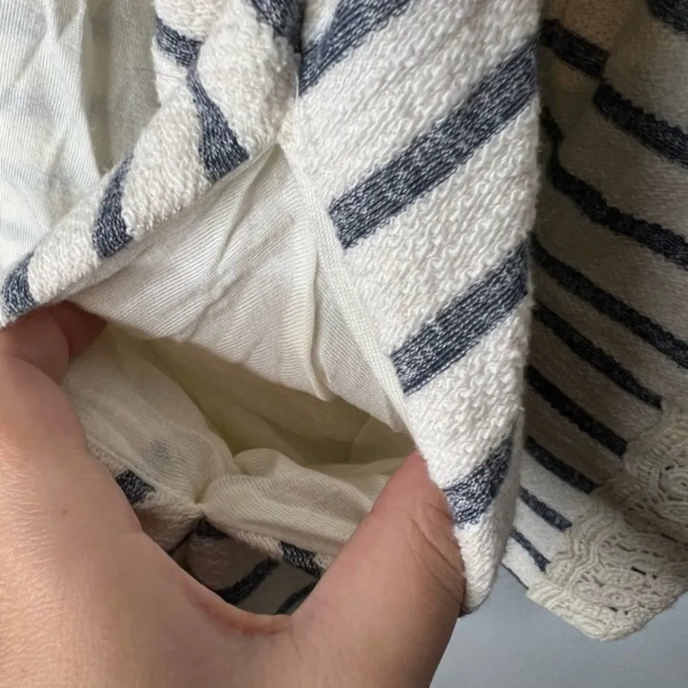 Anthropologie Saturday Sunday Draped Cardigan lace detail pockets hood medium - Image 9