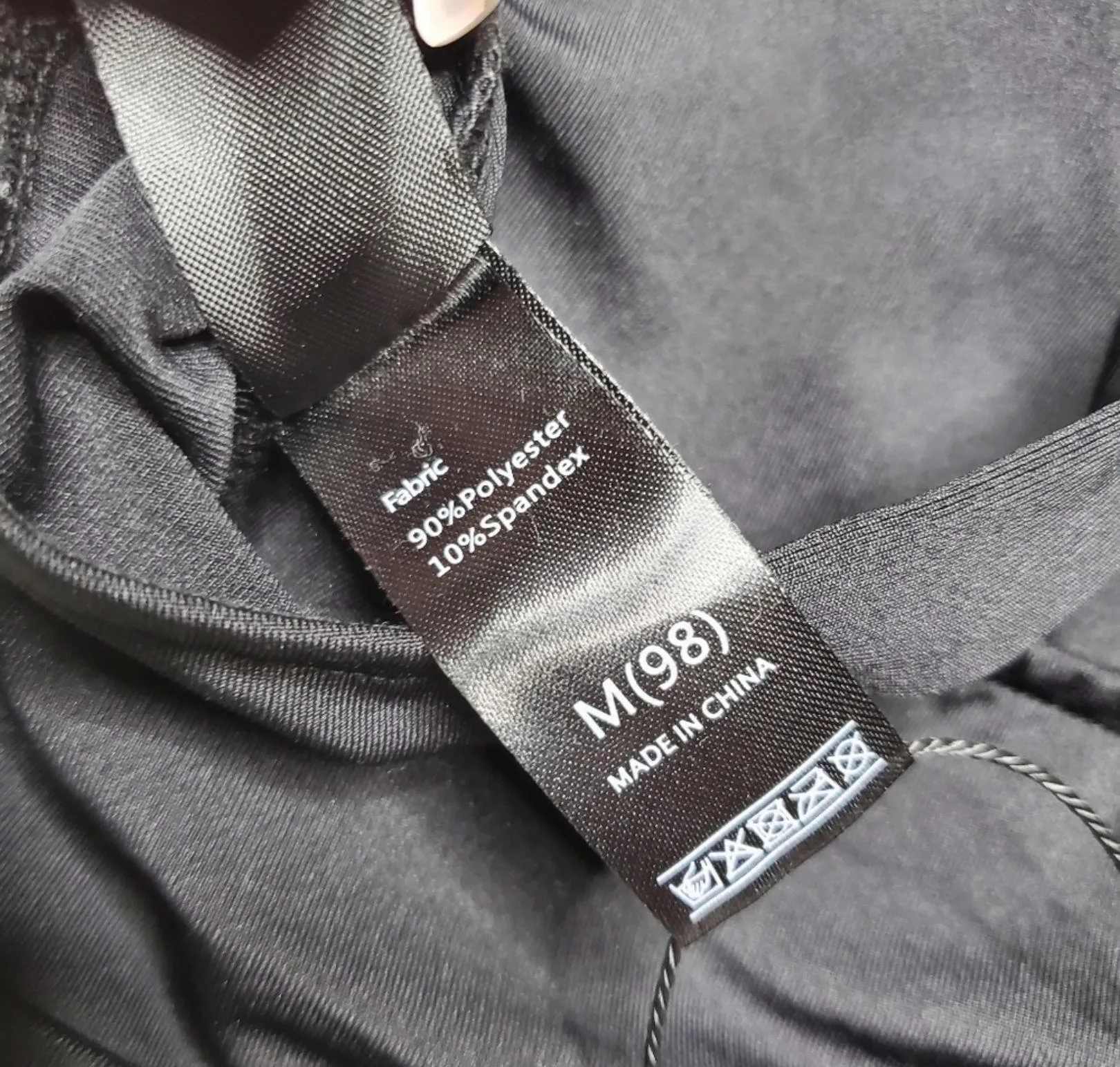 Dream Bandits Australia Crop Top Black Size M - Image 6