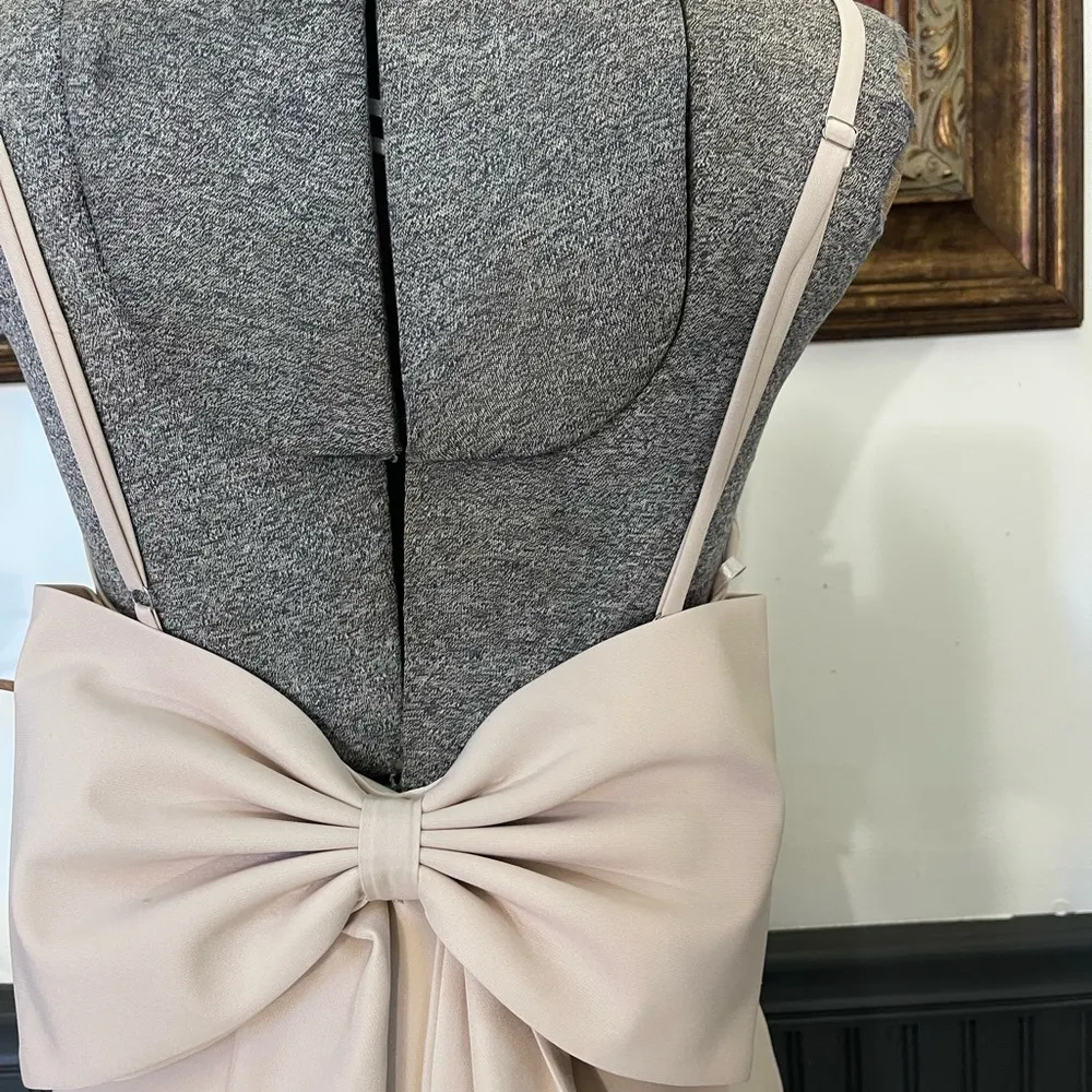 Revelry Steph Crepe Open Back With Bow Bridesmaid Dress ~ Size 0 🧡🍄 - Image 6