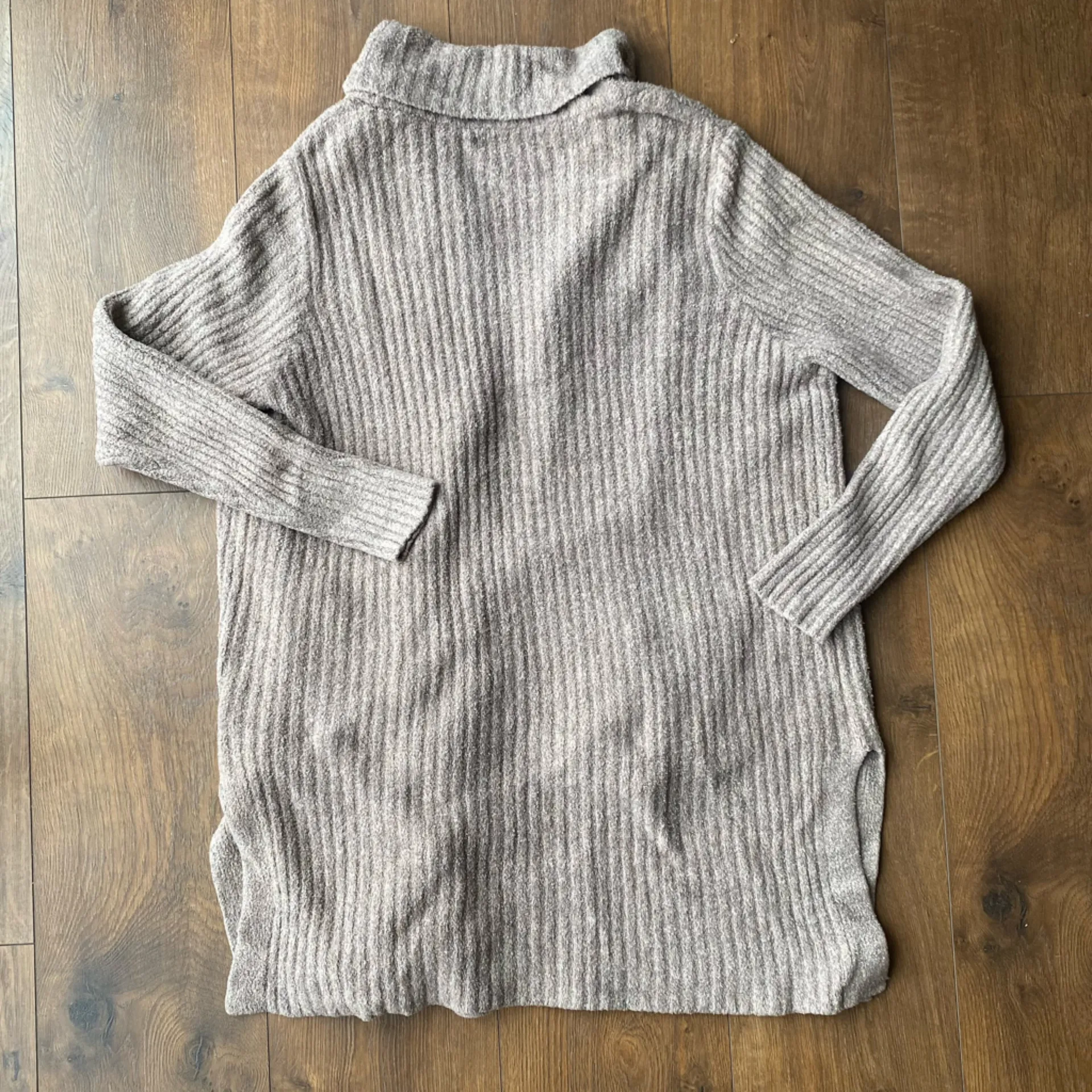 Barefoot Dreams CozyChic Lite Montecito Cardigan Taupe – Size Large - Image 6