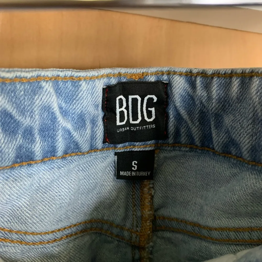 BDG Urban Outfitters Denim Mini Skirt with Raw Edge Hem - size S - Image 3