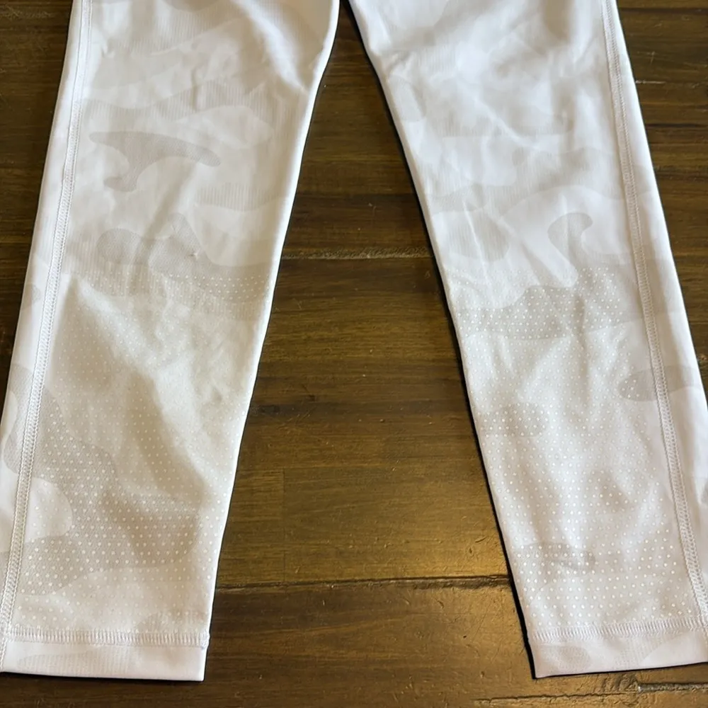 Lilybod Legging Whitley High-Waist Whisper Camo XS Ankle Cropped XS - Image 3