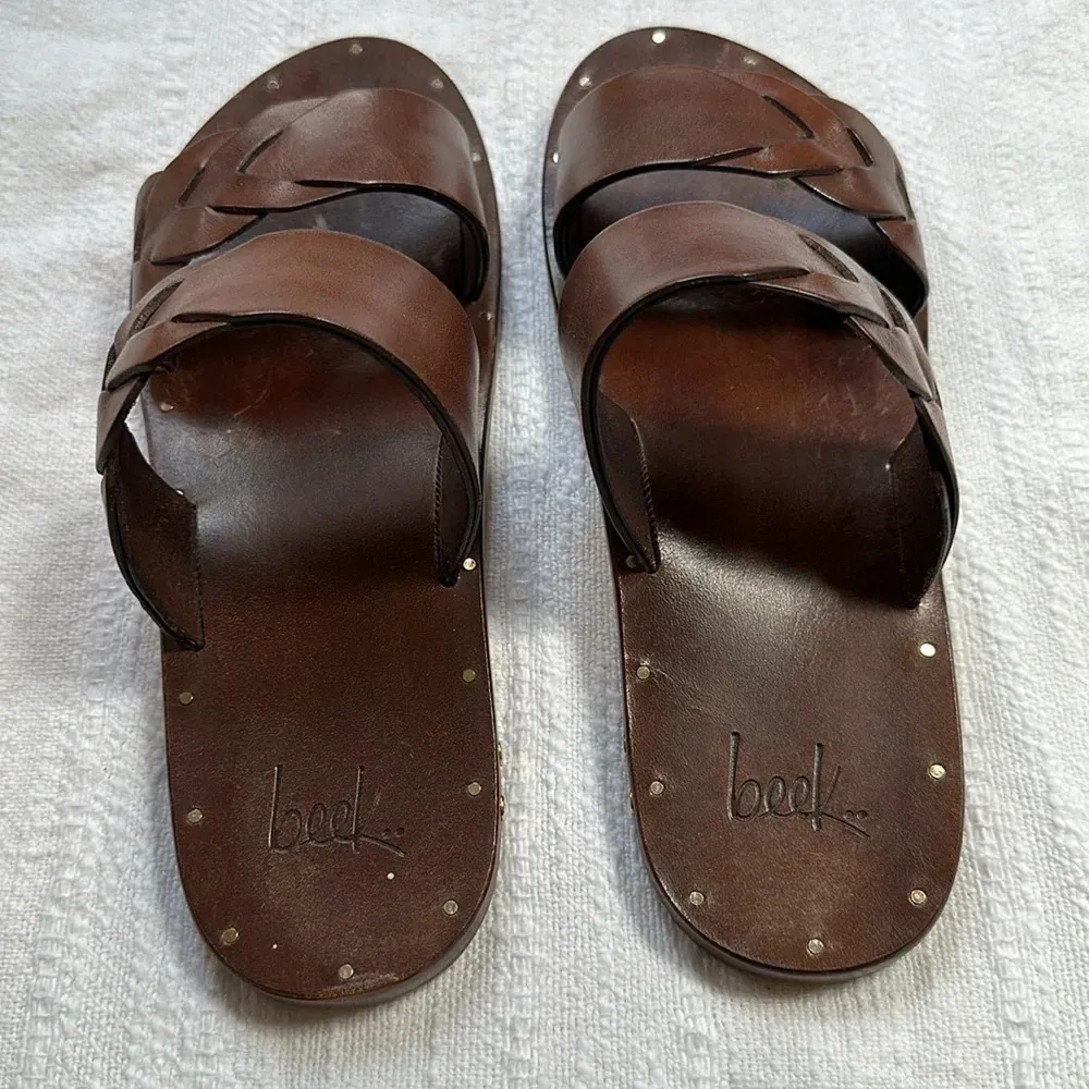 beek DARTER Chocolate Sandals, Size 7, EUC Brown - Image 4