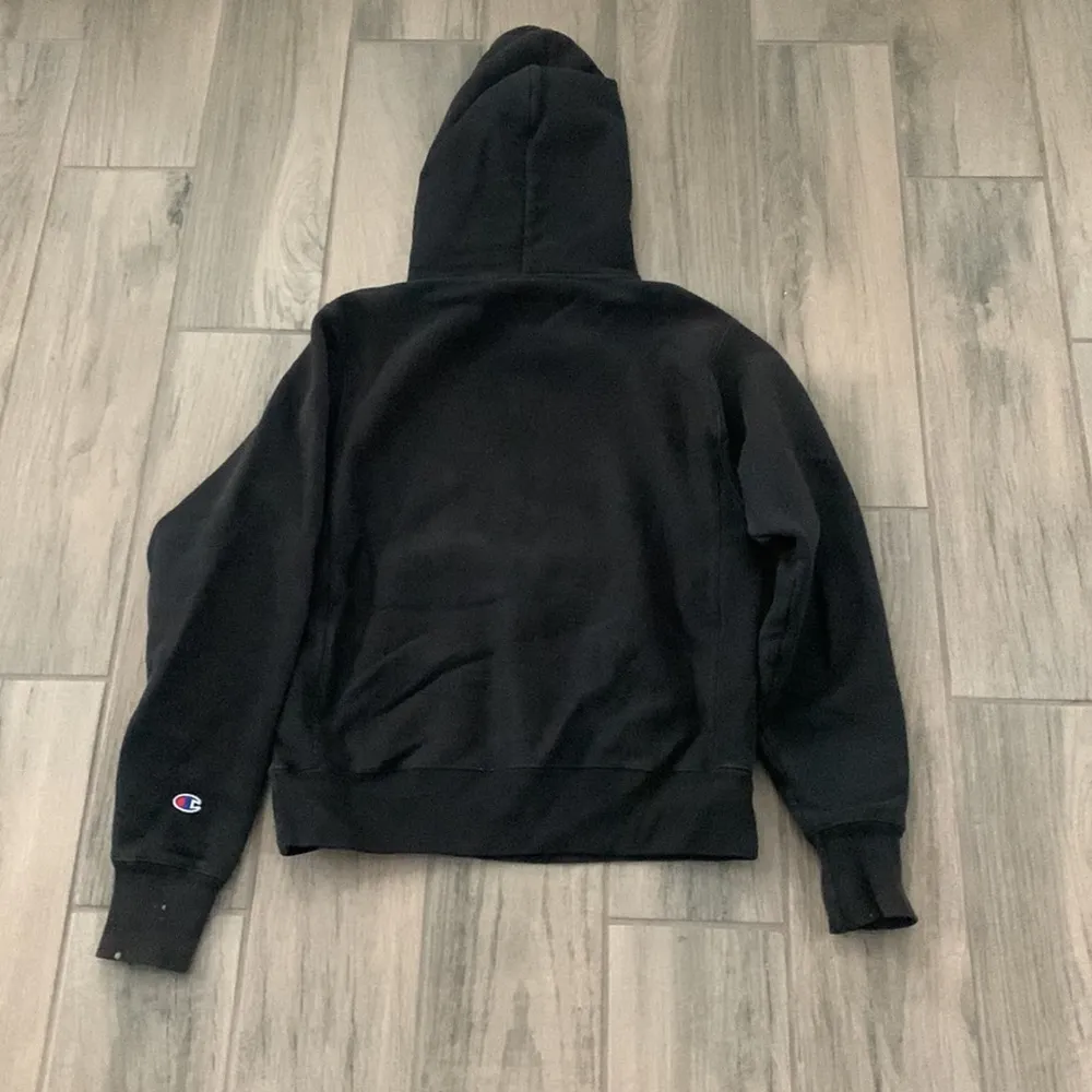 Champion black hoodie - Image 5