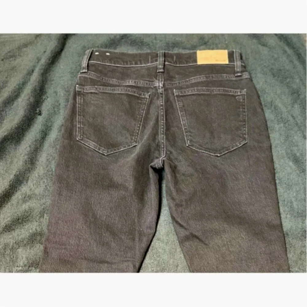 Madewell Mid-Rise Perfect Vintage Jeans Lunar Wash 25 - Image 10