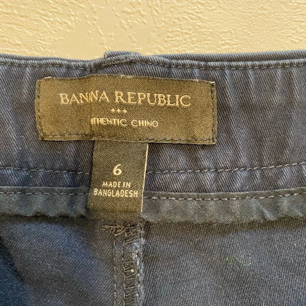 Banana Republic Authentic Chino Shorts Women Size 6 Navy Blue Casual Shorts - Image 3